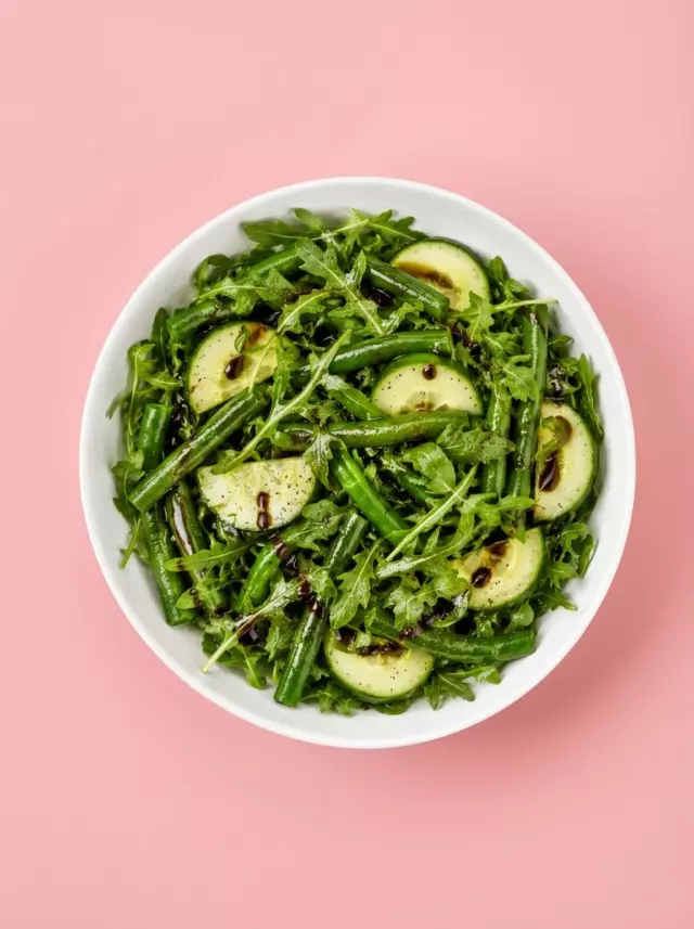 Fresh, green, vitamin-packed, and made to keep you going. 🌱